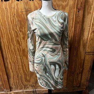 Forever 21 Green and Cream Swirl Long Sleeve Dress